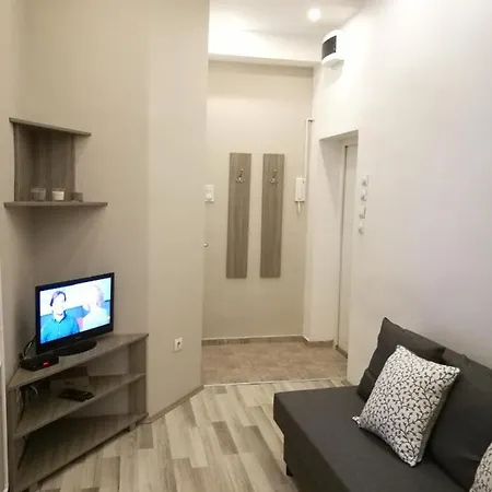 Apartment In The Heart Of Белград Екстериор снимка