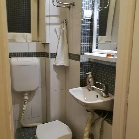 Apartment In The Heart Of Белград Екстериор снимка